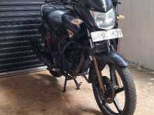 Hero Hunk 2016 Motorbike