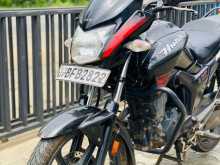 Hero HUNK 2017 Motorbike