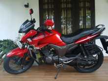 Hero Hunk 2016 Motorbike