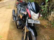 Hero Hunk 2016 Motorbike