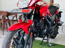 Hero Hunk 2016 Motorbike