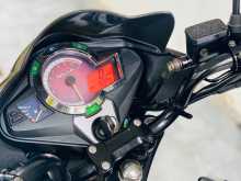 Hero Hunk 2013 Motorbike