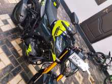Hero Hunk 2025 Motorbike