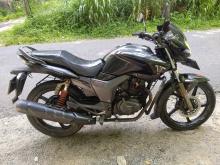Hero Hunk 2012 Motorbike