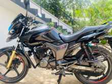 Hero Hunk 2015 Motorbike