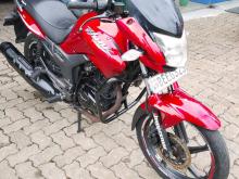 Hero Hunk 2016 Motorbike