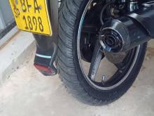 Hero Hunk 2017 Motorbike