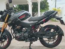 Hero Hunk 2025 Motorbike