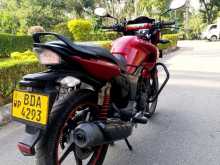 Hero Hunk 2016 Motorbike