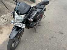 Hero Hunk 2015 Motorbike
