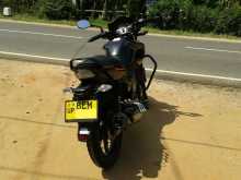 Hero Hunk 2017 Motorbike