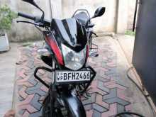 Hero Hunk 2017 Motorbike