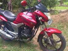 Hero Hunk 2014 Motorbike