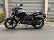 Hero Hunk 2016 Motorbike
