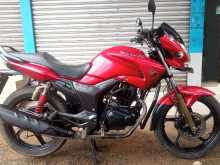 Hero Hunk 2015 Motorbike
