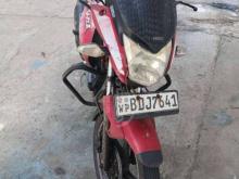 Hero Hunk 2014 Motorbike