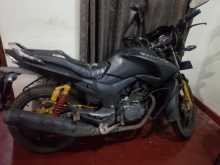 Hero Hunk 2014 Motorbike