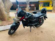 Hero Hunk 2014 Motorbike