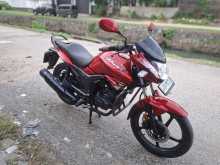 Hero Hunk 2017 Motorbike