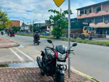 Hero Hunk 2016 Motorbike