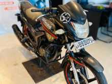 Hero Hunk 2014 Motorbike