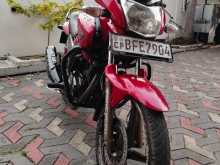 Hero Hunk 2017 Motorbike