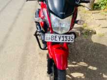 Hero Hunk 2017 Motorbike
