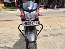 Hero Hunk 2016 Motorbike