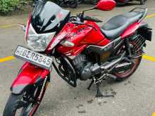 Hero Hunk 2016 Motorbike