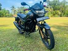 Hero Hunk 2015 Motorbike