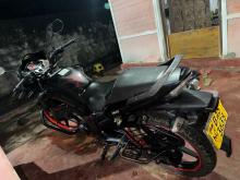 Hero Hunk 2013 Motorbike