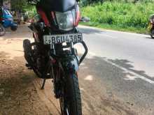 Hero Hunk 2017 Motorbike