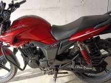 Hero Hunk 2016 Motorbike