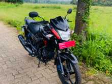 Hero Hunk 2015 Motorbike