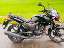 Hero Hunk 2011 Motorbike
