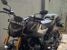 Hero Hunk 2025 Motorbike