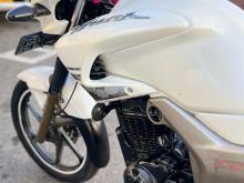 Hero Hunk 2015 Motorbike