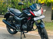 Hero Hunk 2016 Motorbike