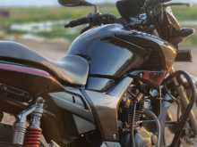 Hero Hunk 2015 Motorbike