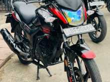 Hero HUNK 2017 Motorbike