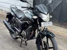 Hero Hunk 2016 Motorbike