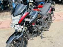 Hero Hunk 2016 Motorbike