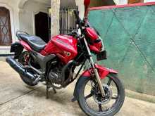 Hero Hunk 2014 Motorbike