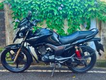 Hero Hunk 2015 Motorbike