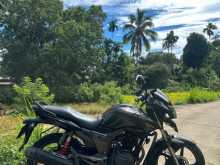 Hero Hunk 2015 Motorbike