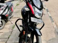 Hero Hunk 2017 Motorbike
