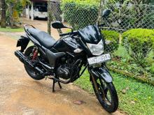 Hero Hunk 2011 Motorbike