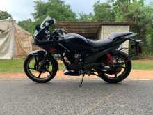 https://riyasewana.com/uploads/hero-karizma-r-171207361663.jpg