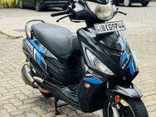 Hero Maestro Edge 2019 Motorbike
