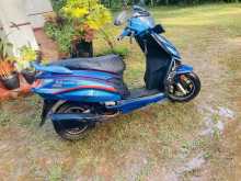 Hero Maestro Edge 2017 Motorbike